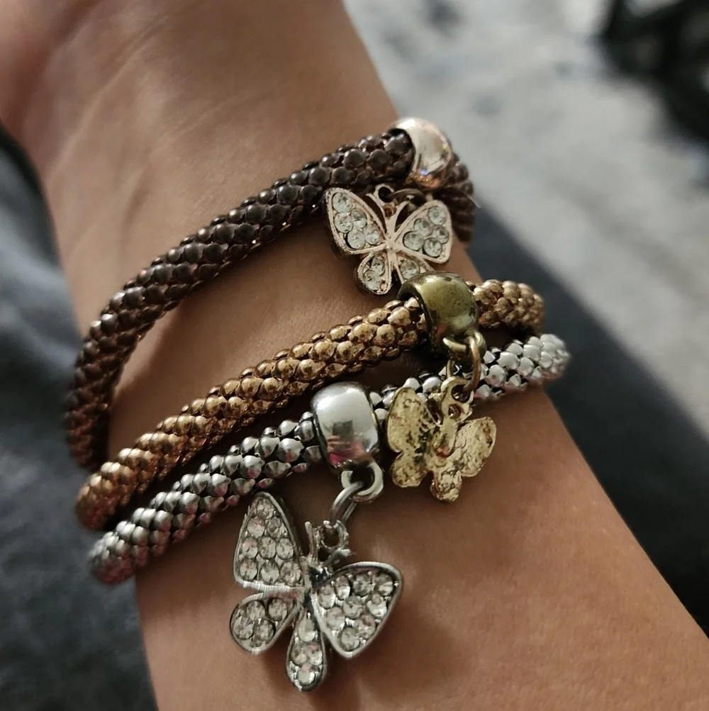 3 Pieces Butterfly Stackable Charm Bracelet Set